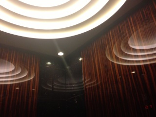 �G���x�[�^�[